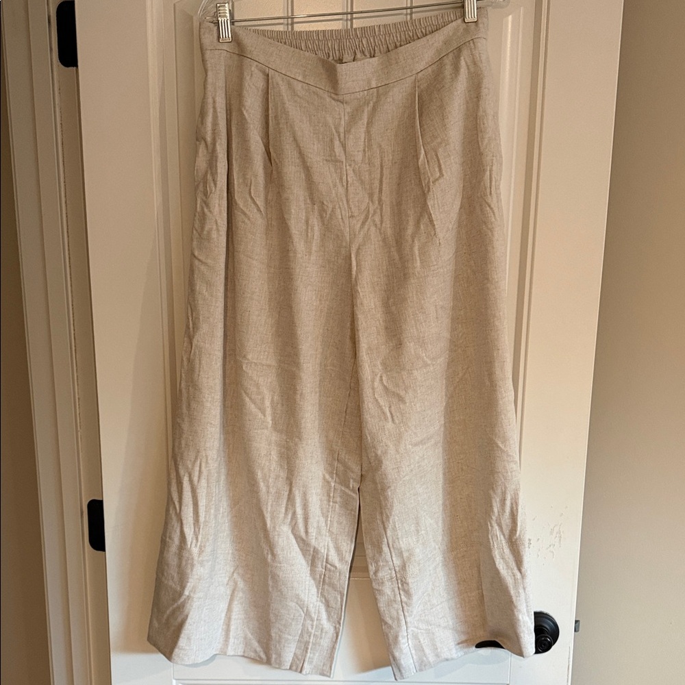 Banana Republic Beige Wide-Leg Capris